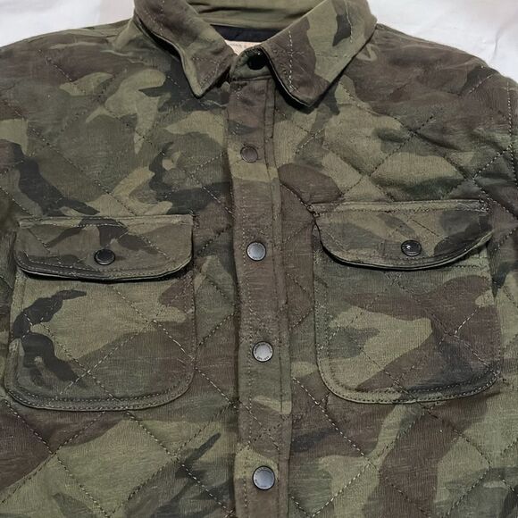 American Eagle Outfitters Camo Quilted Shirt Jacket Men's M - Picture 5 of 7